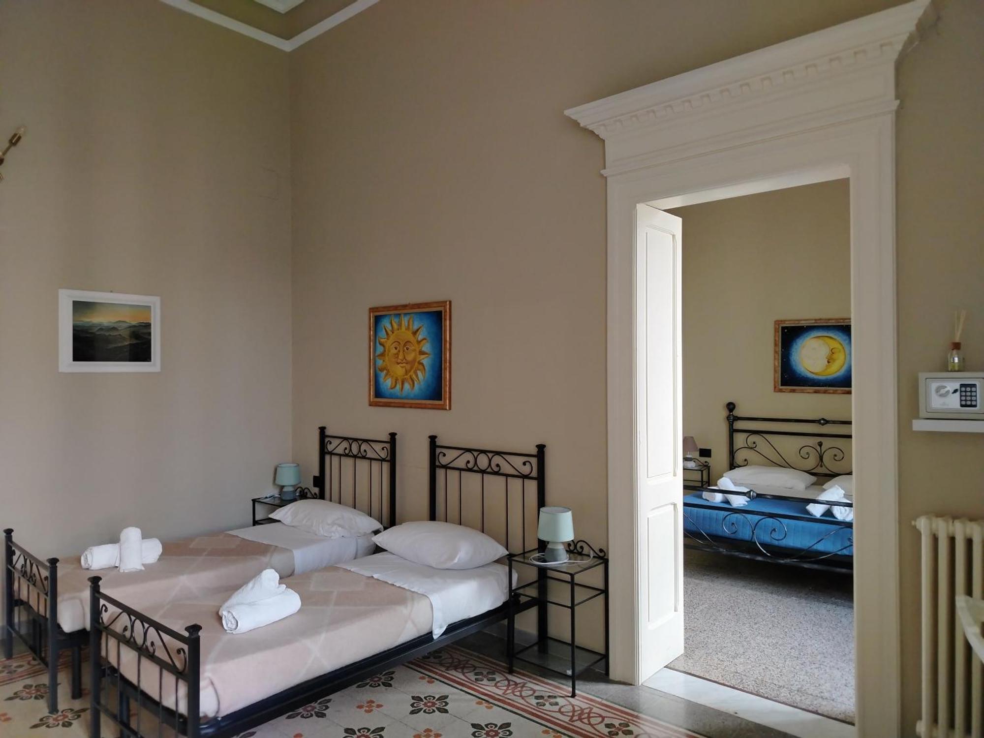 לינה וארוחת בוקר לצ'ה Palazzo Castellano מראה חיצוני תמונה